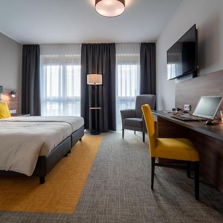 Hotel Includio Регенсбург Екстер'єр фото