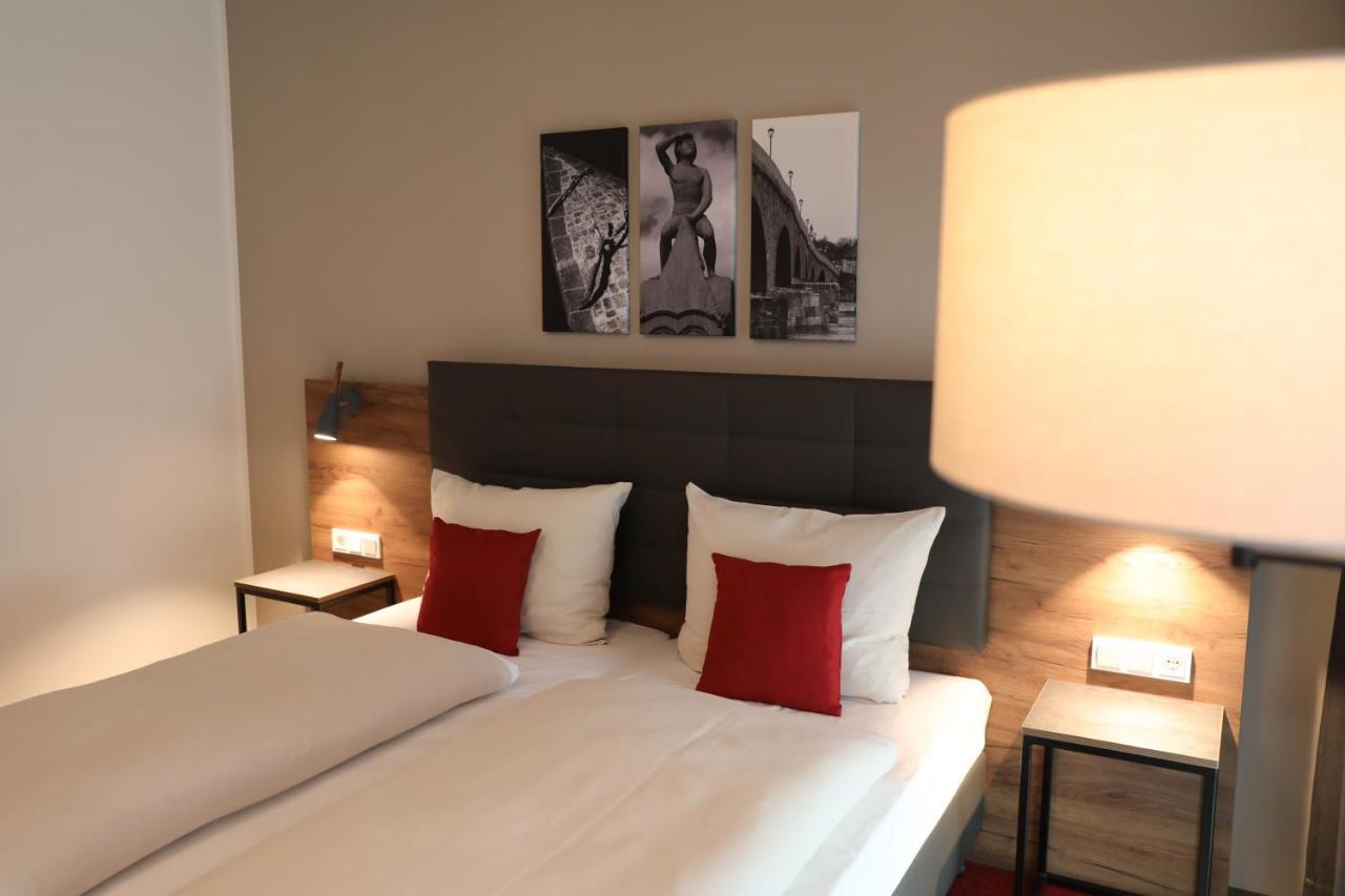 Hotel Includio Регенсбург Екстер'єр фото