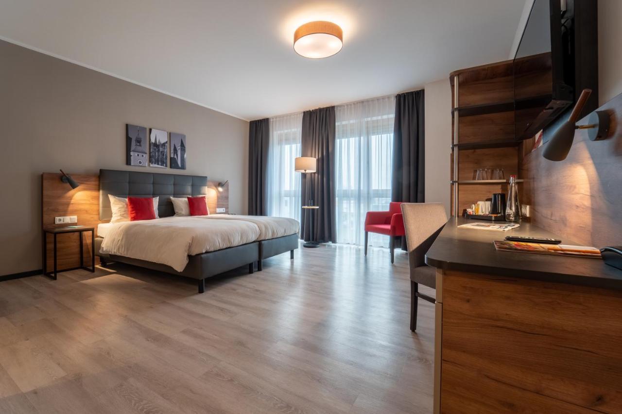Hotel Includio Регенсбург Екстер'єр фото